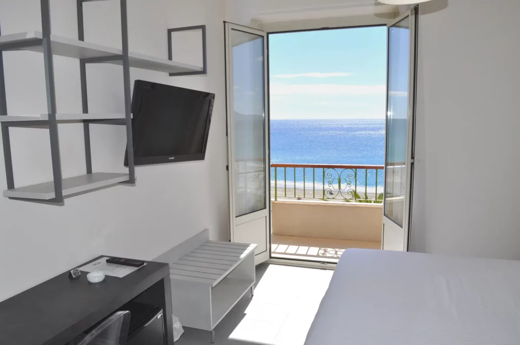 Quadrupla balcone vista mare Quadrupla balcone vista mare
