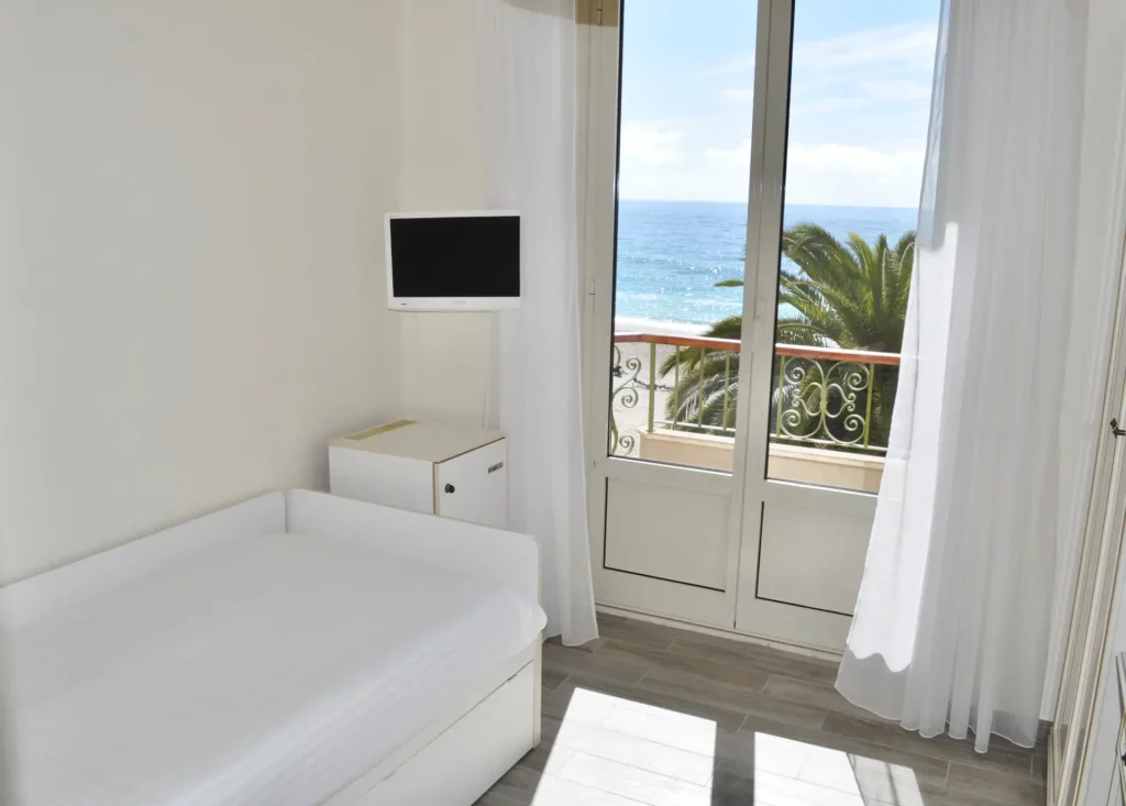 Tripla balcone vista mare Tripla balcone vista mare