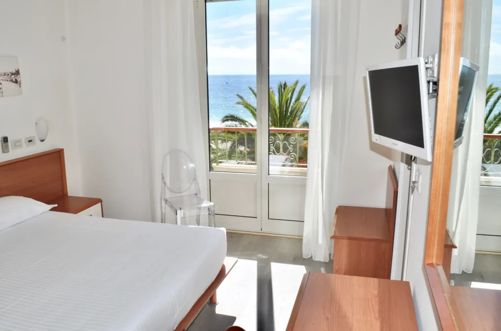 Matrimoniale balcone Vista Mare Matrimoniale balcone Vista Mare
